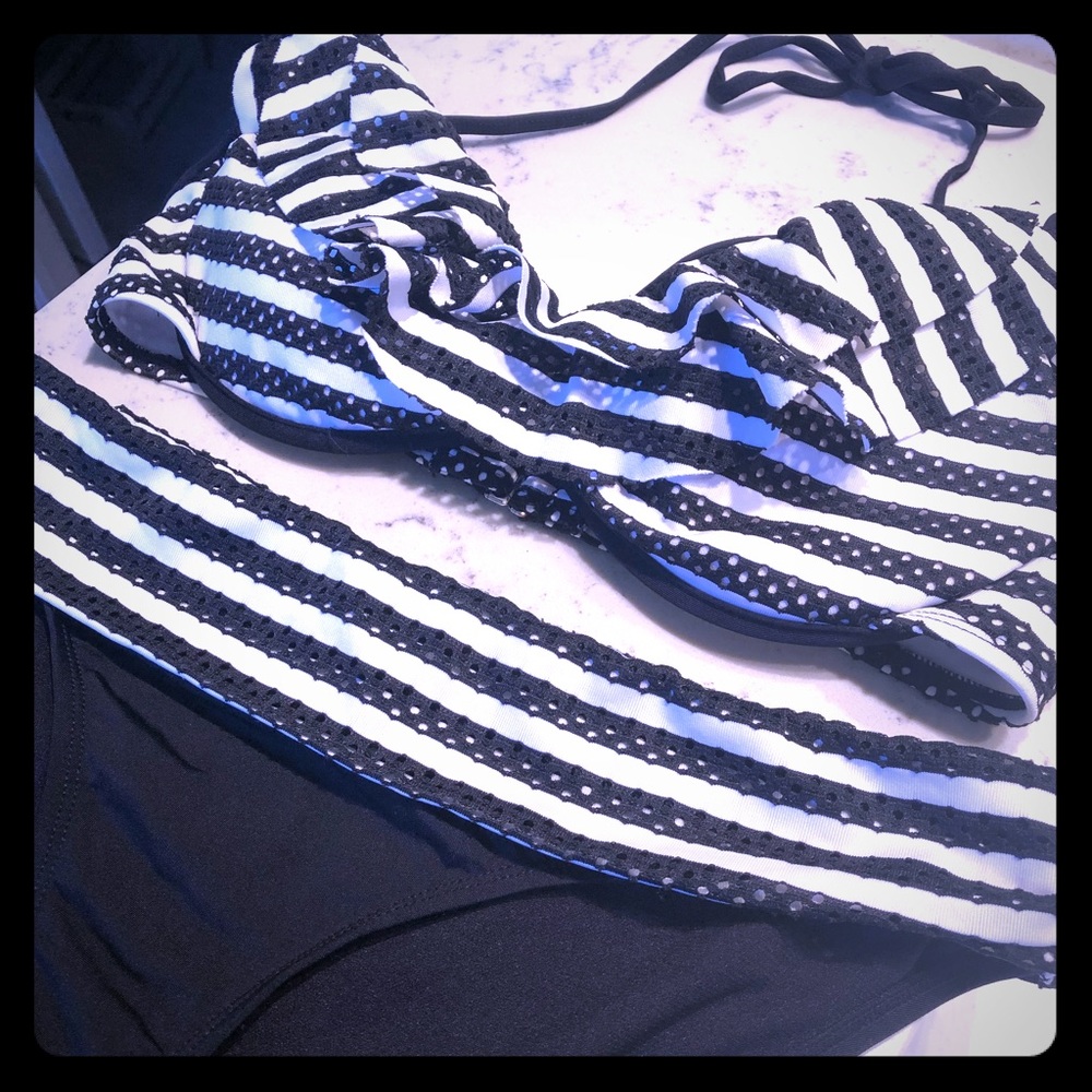 Kenneth Cole Reaction bikini